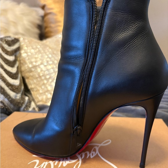 Christian Louboutin Bootie size 39.5 - Picture 8 of 10